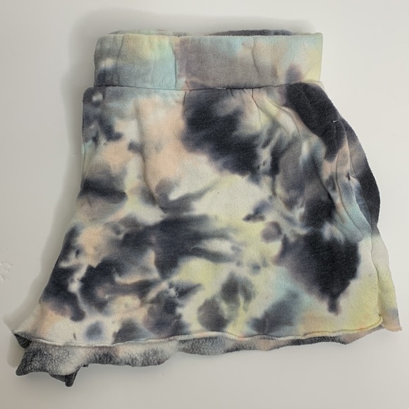 Colsie | Tie Dye Spandex Waist Pocket Casual Beach Shorts Holiday Vacation Wear - Picture 8 of 10